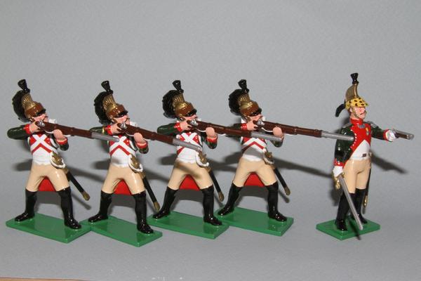 N450 - French Napoleonic 4th Regiment of Dragoons (dismounted) from Regal